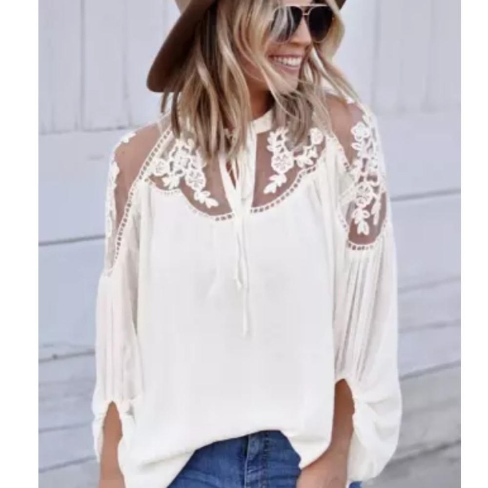 2 Left New boutique lace blouse
